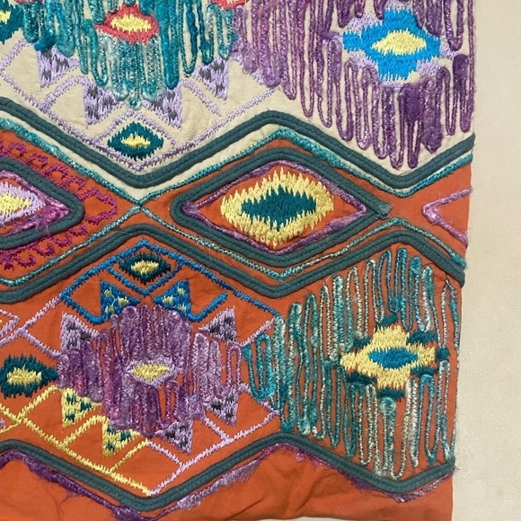 Surya 18x18 embroidered morrocan inspired textured pattern colorful pillow cover - Picture 3 of 6